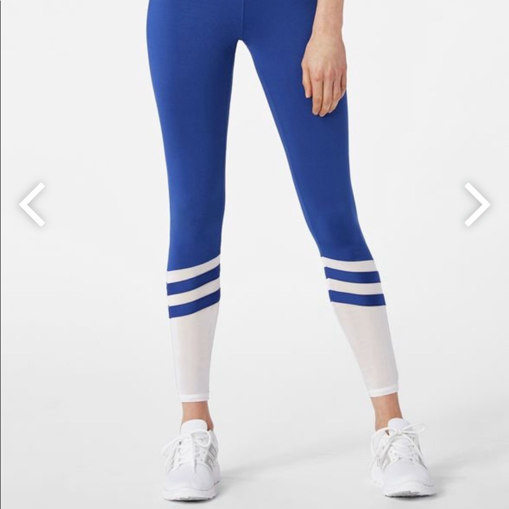Mesh Hem Active Leggings